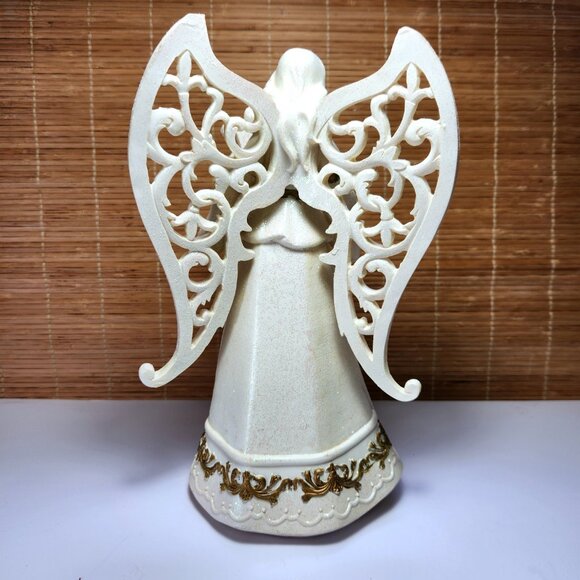 Costco LED Lighted Angel Figurine 11.5” Colour Changing Christmas Decor - Picture 13 of 17
